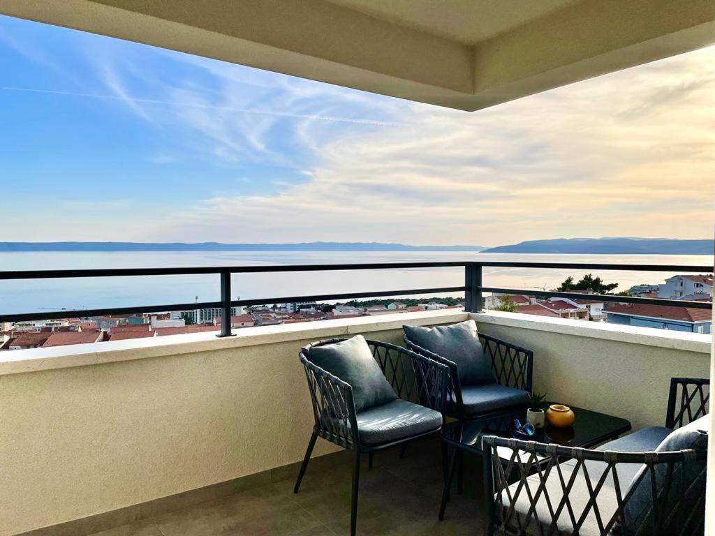 Apartment Linda With Panoramic Sea View Makarska Bagian luar foto