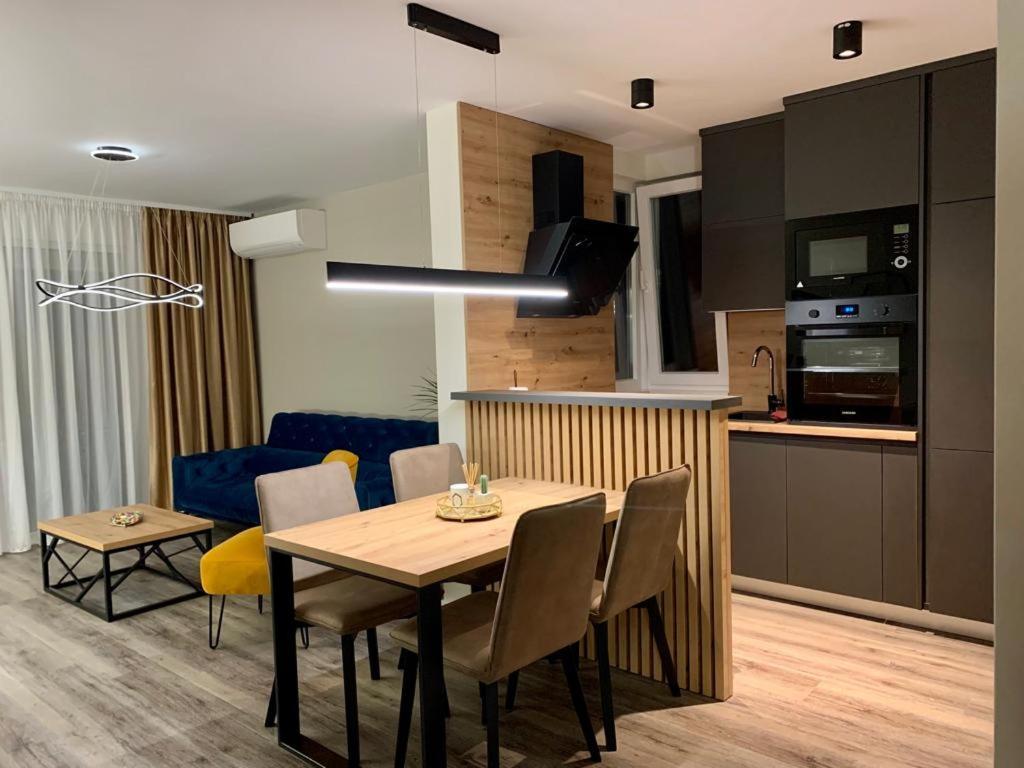 Apartment Linda With Panoramic Sea View Makarska Bagian luar foto